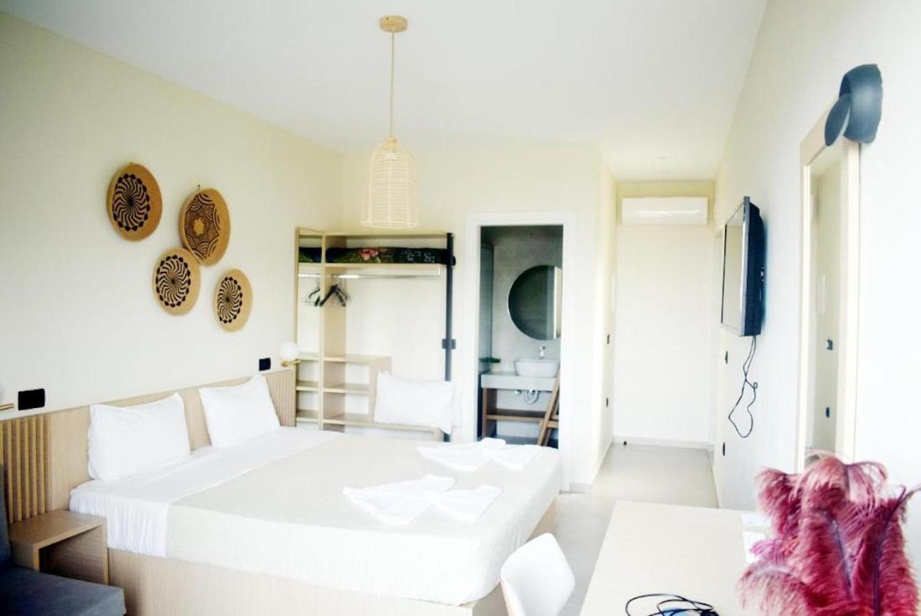 La Palma Beachfront Suites Georgioupoli Bilik gambar